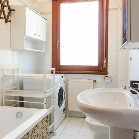 Lejlighed Alessandrino Rom