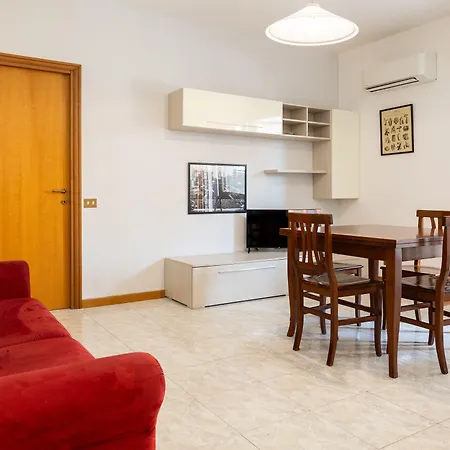 Alessandrino Lejlighed